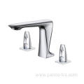 Double Handle 3-Hole Bathroom Faucet Mixer Tap